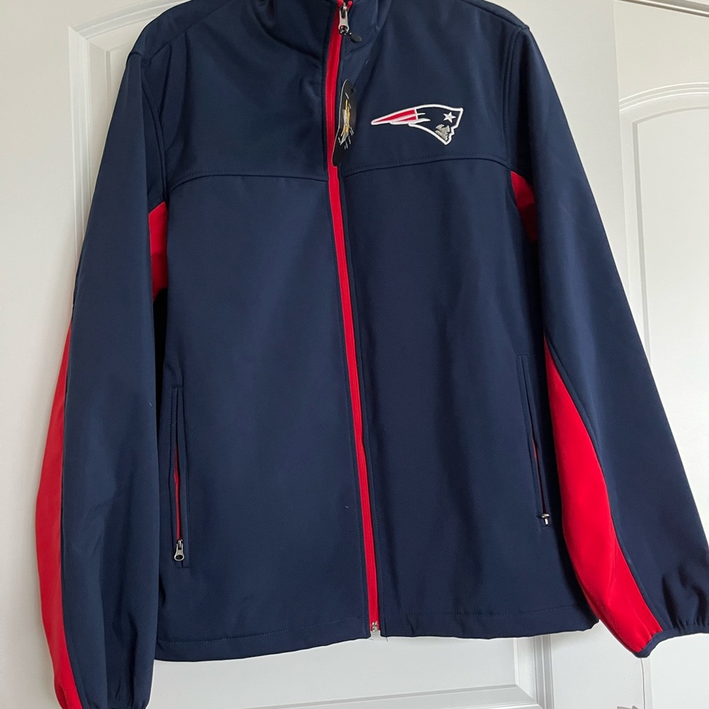 Patriots NFL soft shell navy/red men’s jacket - new with tags